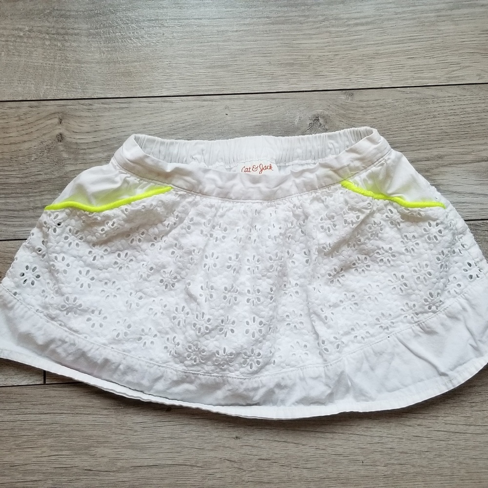 Girls Cat & Jack skirt